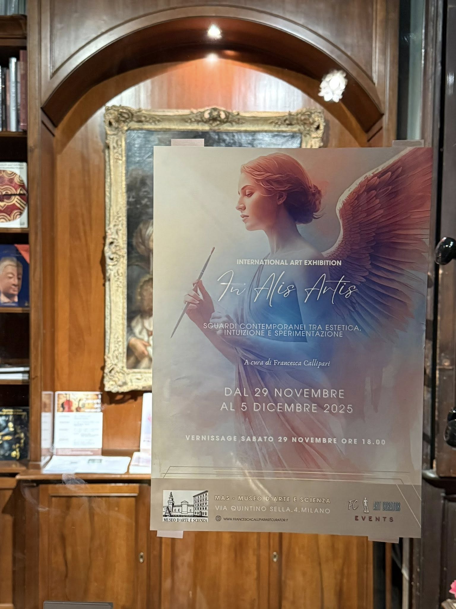 イタリア・ミラノの国際展覧会『In Alis Artis』展