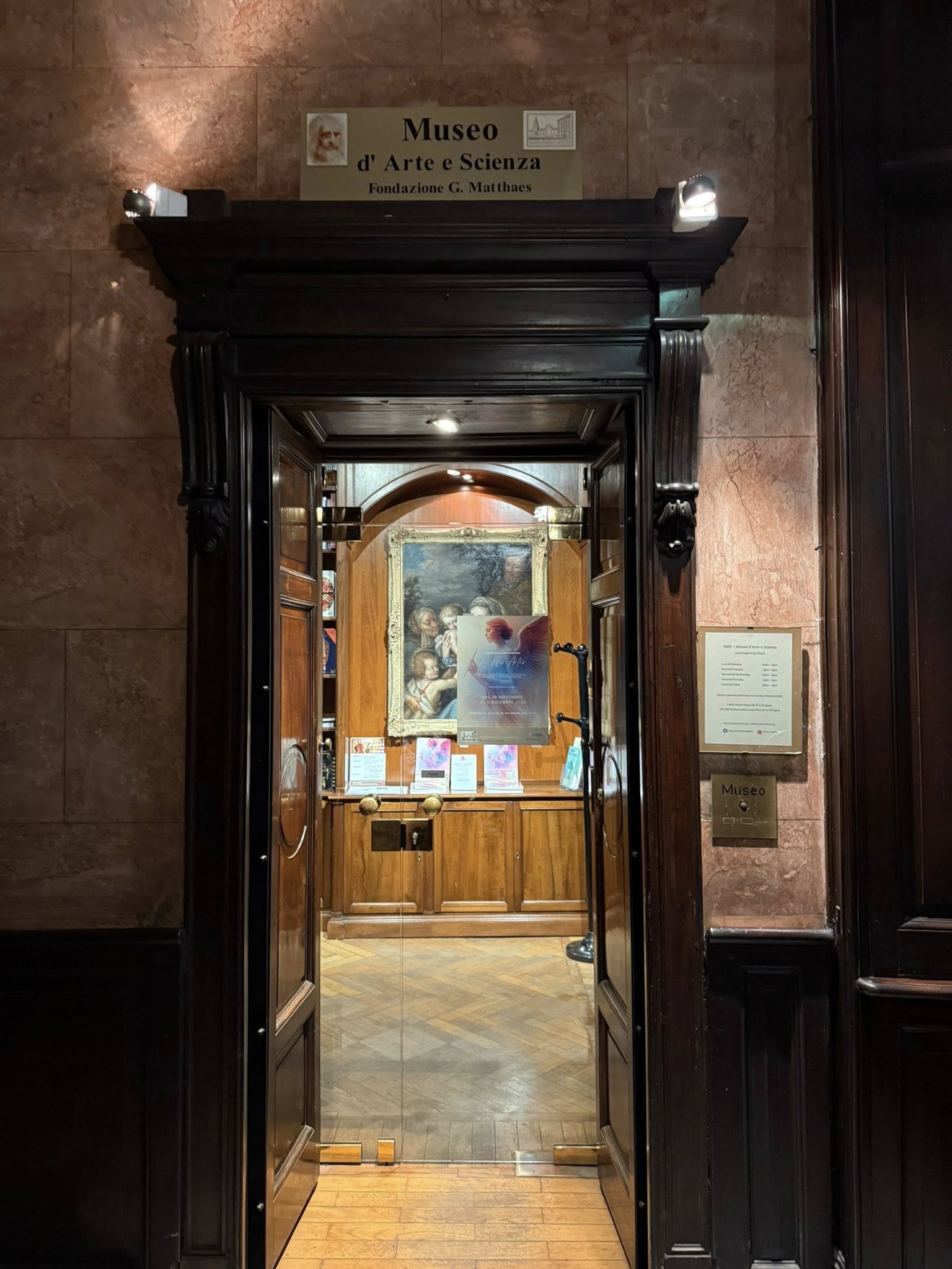 イタリア・ミラノの国際展覧会『In Alis Artis』展